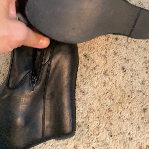 Gorgeous Brand new Jeffrey Campbell Dare Devil Boots - Picture 2 of 4